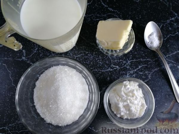 Пирог на йогурте, с заварным кремом и черешней