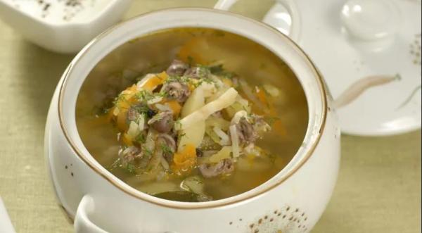 Рассольник с куриными потрохами